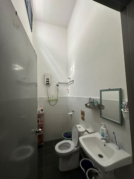 2-storey Terraced House for Sale in Taman Pulai Mutiara (Iskandar Puteri (Nusajaya)) - Jin Teok - Bathroom - PropertyGuru.com.my