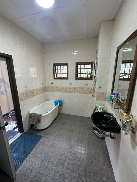 Rumah Teres 2-Tingkat untuk Dijual di Ulu Tiram (Johor) - Stefan Yu - Bathroom - PropertyGuru.com.my