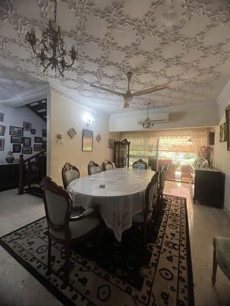 Bungalow House untuk Dijual di Titiwangsa (Kuala Lumpur) - Lina Aziz - Dining Room - PropertyGuru.com.my