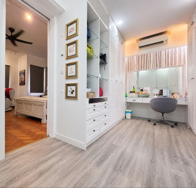 Rumah Teres 2.5-Tingkat untuk Dijual di Tanjung Tokong (Penang) - Billy Teh - Bedroom - PropertyGuru.com.my