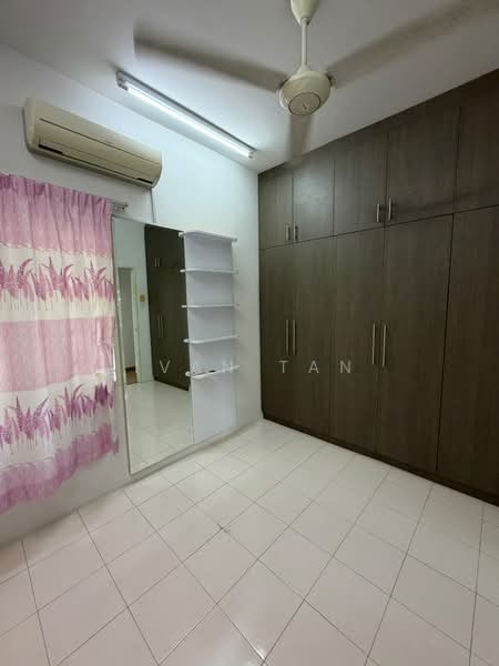 Pangsapuri untuk Dijual di Villa Dahlia - Ivan Tan - Bedroom - PropertyGuru.com.my