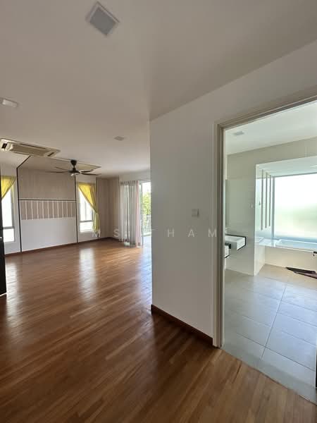 Bungalow House for Sale in Senibong (Permas Jaya) - Ms Tham - Living Room - PropertyGuru.com.my