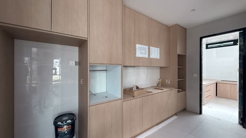 Semi-Detached House for Sale in TTDI Grove (Kajang) - Denver Sin - Kitchen - PropertyGuru.com.my