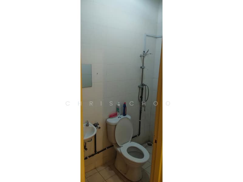 Townhouse for Rent in Balakong (Selangor) - Chris Choo - Bathroom - PropertyGuru.com.my
