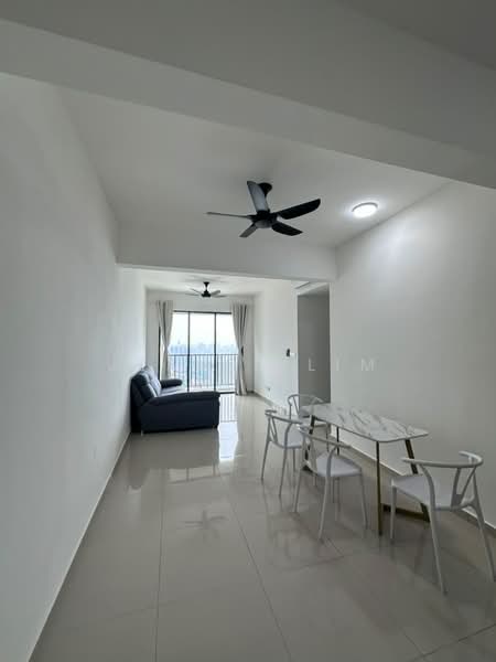 Kondominium untuk Disewa di Ideal Venice Residency - Jeanie Lim - Living Room - PropertyGuru.com.my