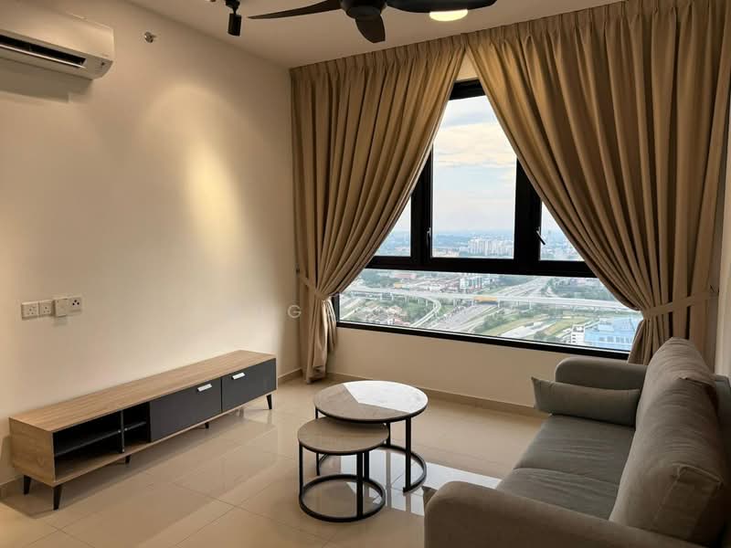 Kediaman Servis untuk Disewa di BeCentral @ i-City - Abigail Tee - Living Room - PropertyGuru.com.my
