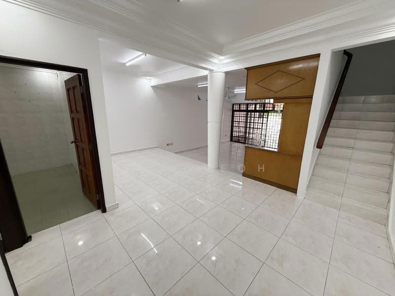 2-storey Terraced House for Sale in Taman Desa Cemerlang (Ulu Tiram) - Sean Yeoh - Interior - PropertyGuru.com.my
