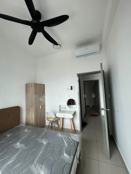 Kediaman Servis untuk Disewa di B11 Parkland Residence - Johnson Ngai - Bedroom - PropertyGuru.com.my