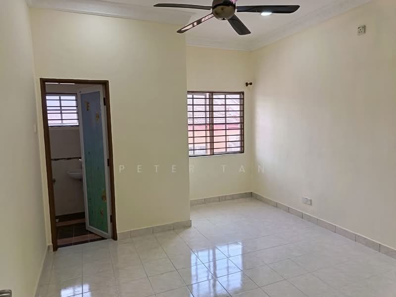 2-storey Terraced House for Rent in Taman Desa Bukit Indah (Sungai Buloh) - Peter Tan - Interior - PropertyGuru.com.my
