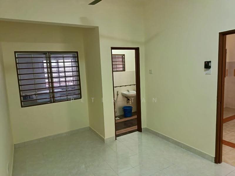2-storey Terraced House for Rent in Taman Desa Bukit Indah (Sungai Buloh) - Peter Tan - Interior - PropertyGuru.com.my