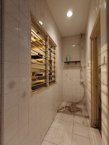 Rumah Teres 2-Tingkat untuk Dijual di Taman Connaught (Cheras) - Denver Sin - Bathroom - PropertyGuru.com.my
