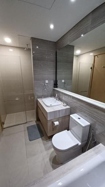 Kediaman Servis untuk Disewa di Southern Marina Residences - Lee Qiu Wen - Bathroom - PropertyGuru.com.my