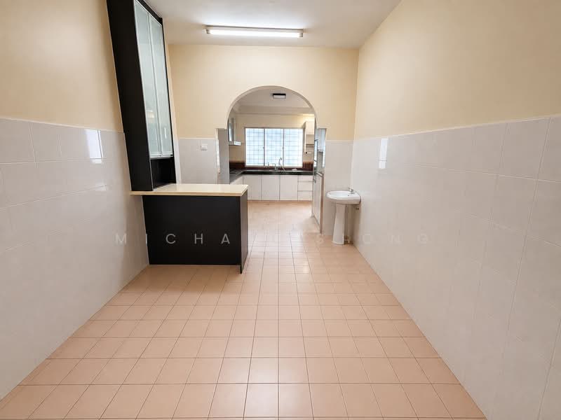 2-storey Terraced House for Rent in Kota Emerald (Rawang) - Michael Siong - Kitchen - PropertyGuru.com.my