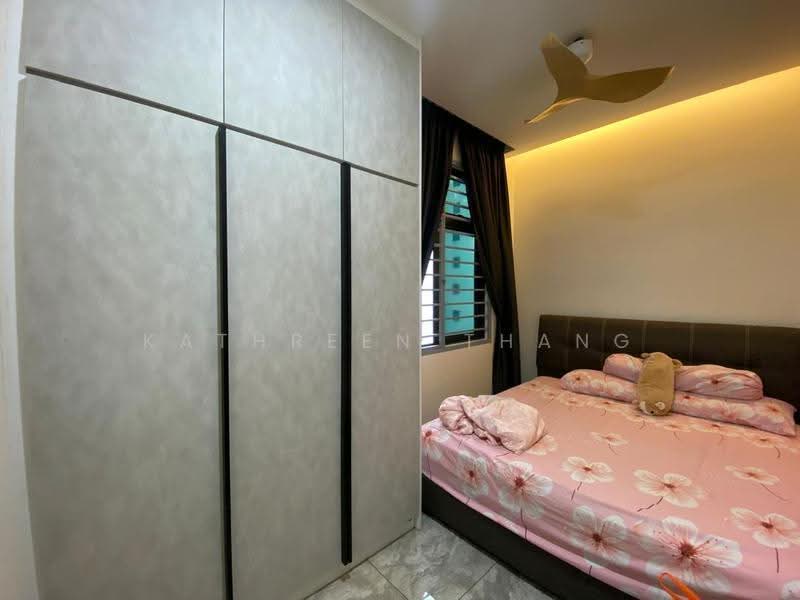 Kondominium untuk Dijual di The Henge - Kathreen Thang - Bedroom - PropertyGuru.com.my