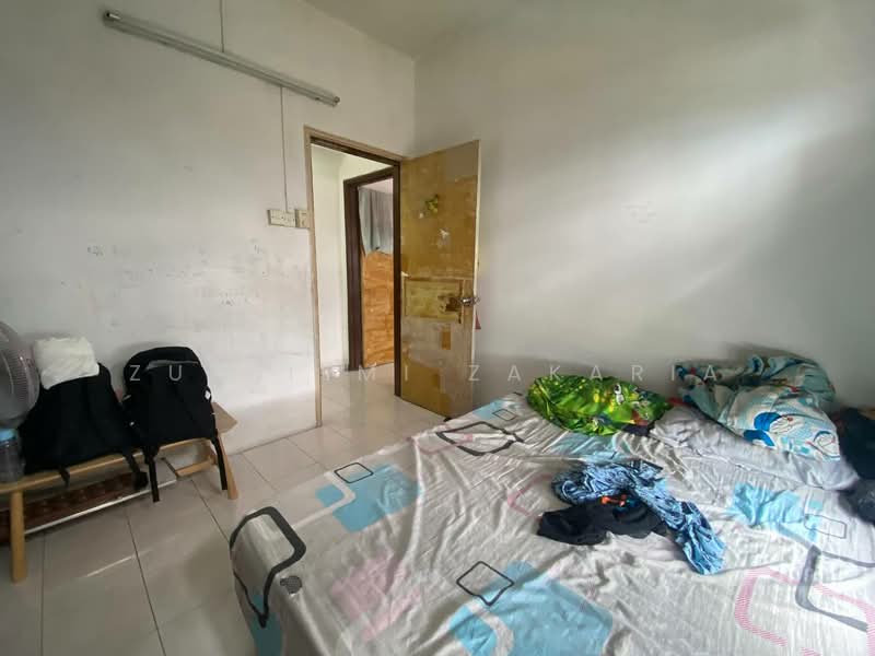 Kondominium untuk Dijual di Vista Millennium Condominium - Zulhilmi Zakaria - Bedroom - PropertyGuru.com.my