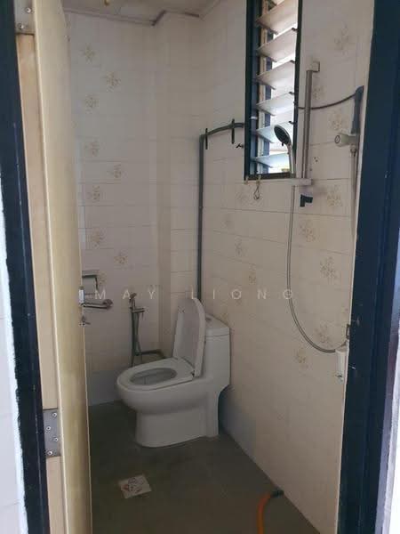 Rumah Teres 2-Tingkat untuk Dijual di Taman Bukit Maluri (Kepong) - May Liong - Bathroom - PropertyGuru.com.my