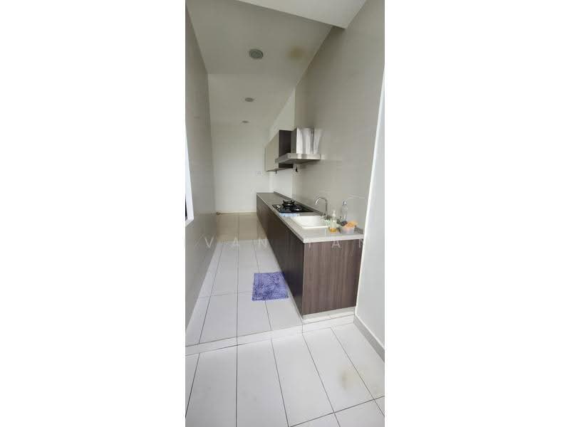 Kondominium untuk Dijual di Seri Puteri Hills - Ivan Tan - Kitchen - PropertyGuru.com.my