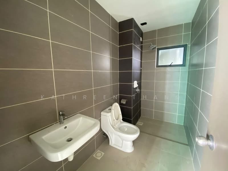 Condominium for Sale at The Henge - Kathreen Thang - Bathroom - PropertyGuru.com.my
