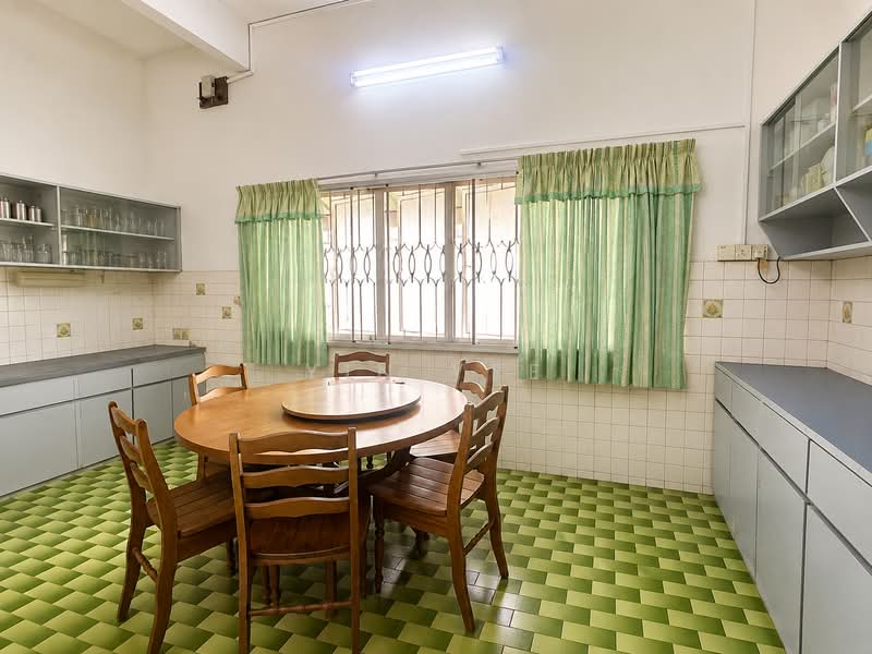 Bungalow House untuk Dijual di SS2 (Petaling Jaya) - Yin Yee - Dining Room - PropertyGuru.com.my