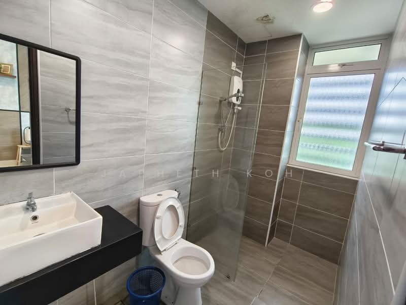Pangsapuri untuk Dijual di KSL Residence @ Daya - Japheth Koh - Bathroom - PropertyGuru.com.my