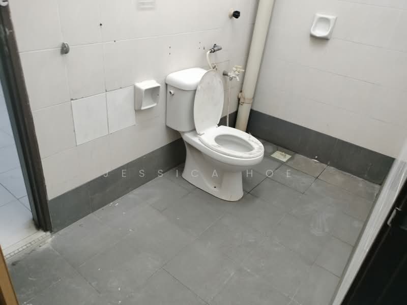 Rumah Teres 2-Tingkat untuk Dijual di Saujana Puchong (Puchong) - Jessica Hoe - Bathroom - PropertyGuru.com.my