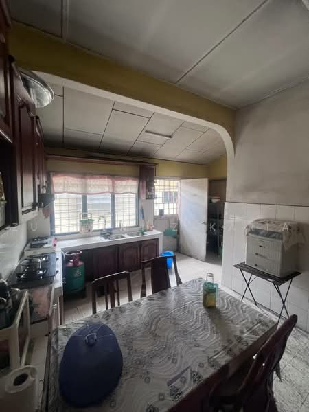 Rumah Teres 1-Tingkat untuk Dijual di Taman Sri Segambut (Segambut) - Zulhilmi Zakaria - Kitchen - PropertyGuru.com.my