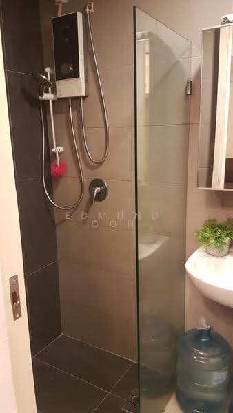 Kediaman Servis untuk Dijual di Avenue D'Vogue - Edmund Goh - Bathroom - PropertyGuru.com.my