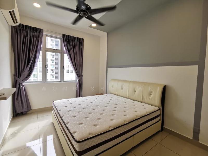 Kediaman Servis untuk Disewa di Meridin Bayvue Serviced Apartment - Wong Shau Wei - Bedroom - PropertyGuru.com.my