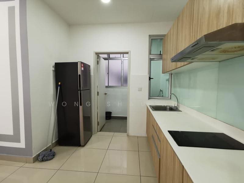Kediaman Servis untuk Disewa di Meridin Bayvue Serviced Apartment - Wong Shau Wei - Kitchen - PropertyGuru.com.my