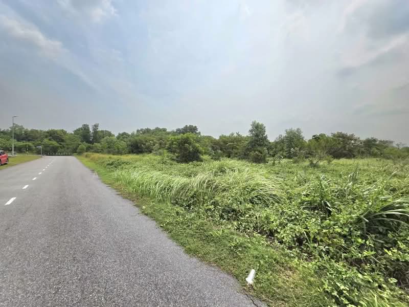 Residential Land for Sale in Bandar Baru Salak Tinggi (Sepang) - Ajwad Azizan - Exterior - PropertyGuru.com.my