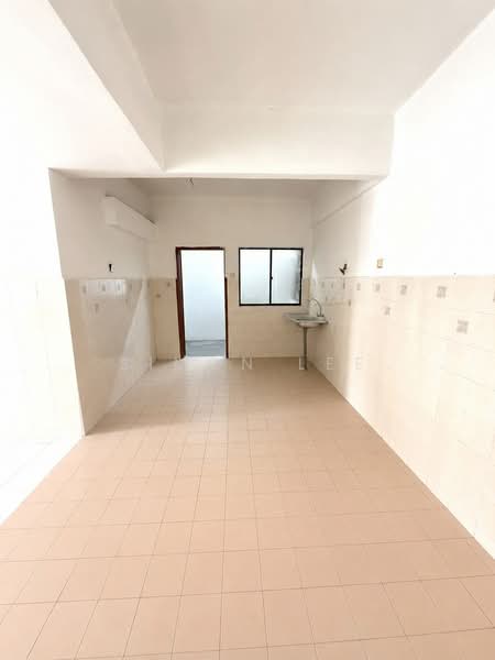 Apartment for Sale at Vista Bayu - Simon Lee - Kitchen - PropertyGuru.com.my