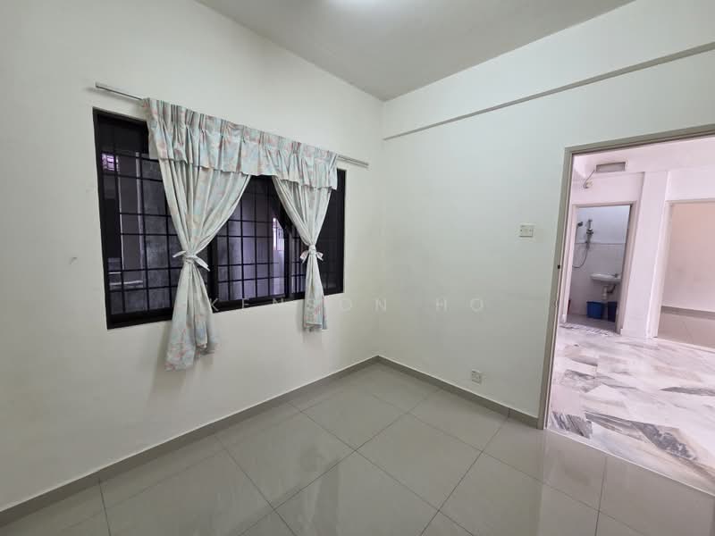 Pangsapuri untuk Dijual di Nuri Court - Kenson Ho - Interior - PropertyGuru.com.my