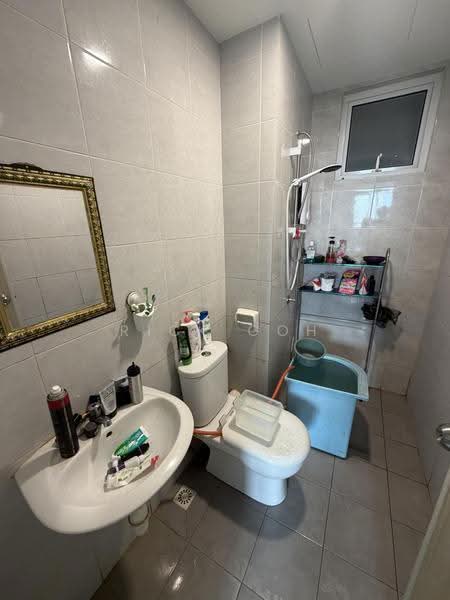 Kondominium untuk Dijual di i-Santorini - Rick Goh - Bathroom - PropertyGuru.com.my
