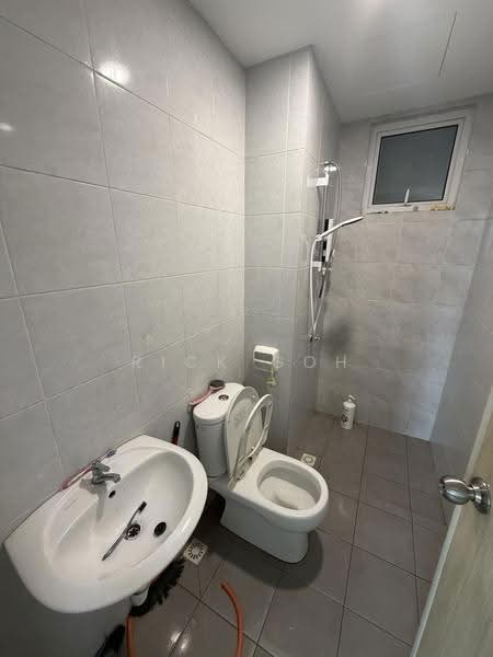 Kondominium untuk Dijual di i-Santorini - Rick Goh - Bathroom - PropertyGuru.com.my