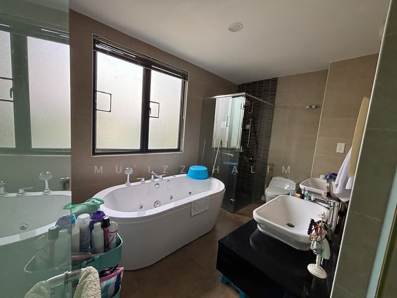 Semi-Detached House for Rent in Setia Eco Glades (Cyberjaya) - Mu'izz Halim - Bathroom - PropertyGuru.com.my