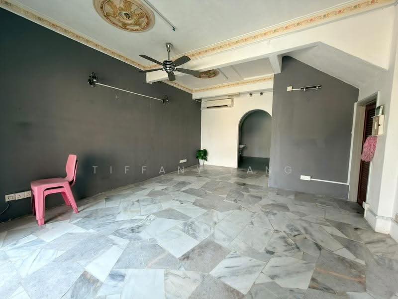2-storey Terraced House for Sale in Taman Bukit Rawang Jaya (Rawang) - Tiffany Yang - Ruang Tamu - PropertyGuru.com.my