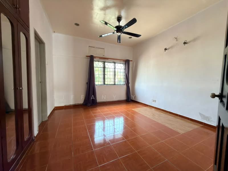2-storey Terraced House for Sale in Taman Bukit Rawang Jaya (Rawang) - Tiffany Yang - Bedroom - PropertyGuru.com.my