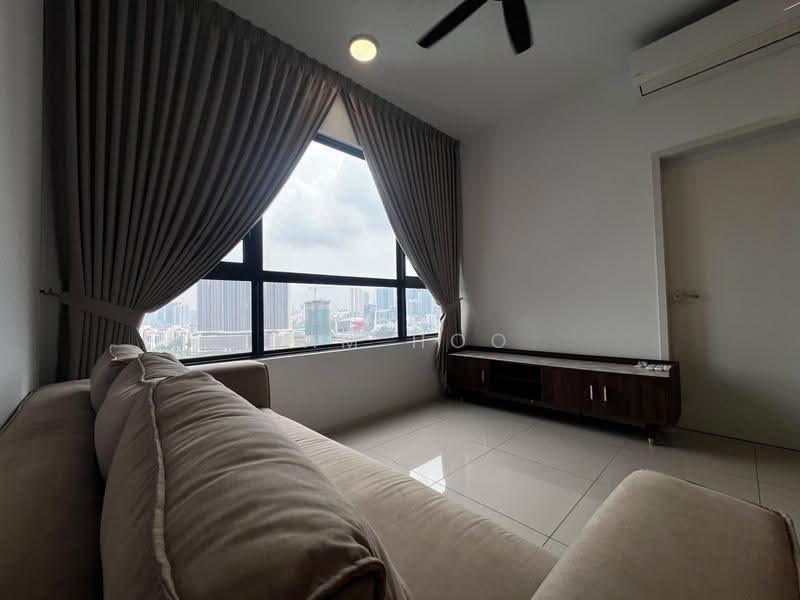 Kediaman Servis untuk Disewa di Residensi Estetik 8 (Est8) - Sam Hoo - Living Room - PropertyGuru.com.my