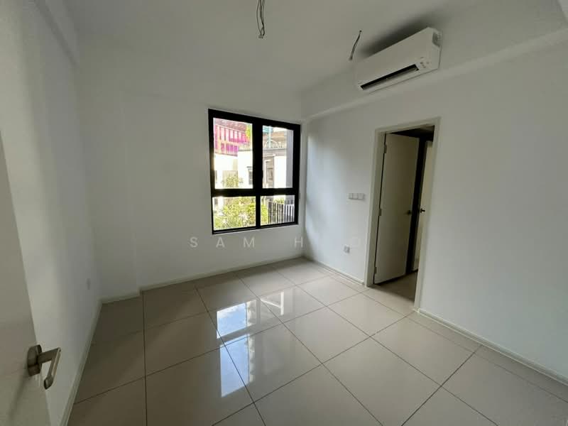 Kediaman Servis untuk Dijual di Est8 - Sam Hoo - Interior - PropertyGuru.com.my