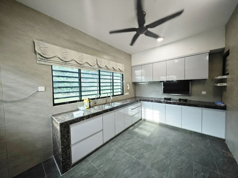 Rumah Berkembar untuk Dijual di Bandar Seri Botani (Ipoh) - Qazin Khoo - Kitchen - PropertyGuru.com.my