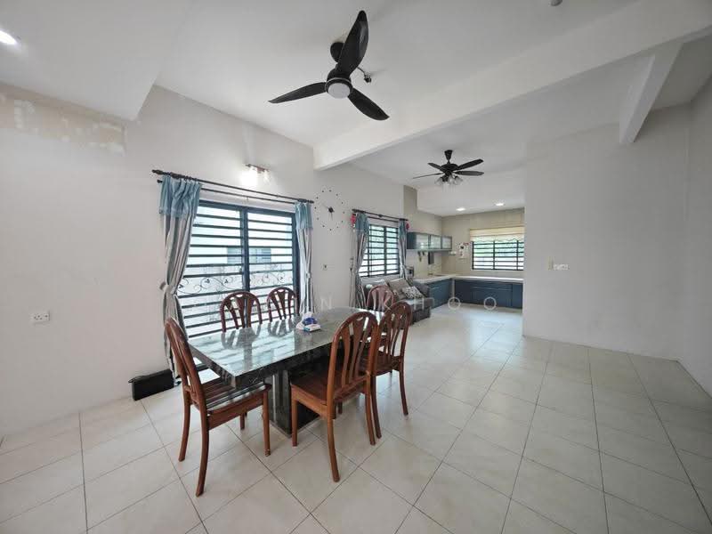 Rumah Berkembar untuk Dijual di Bandar Seri Botani (Ipoh) - Qazin Khoo - Dining Room - PropertyGuru.com.my