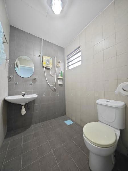 Rumah Berkembar untuk Dijual di Bandar Seri Botani (Ipoh) - Qazin Khoo - Bathroom - PropertyGuru.com.my