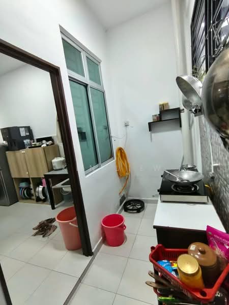 Rumah Teres 2-Tingkat untuk Dijual di Skudai (Johor) - Ken Liew - Kitchen - PropertyGuru.com.my