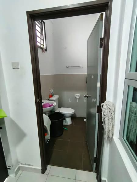 Rumah Teres 2-Tingkat untuk Dijual di Skudai (Johor) - Ken Liew - Bathroom - PropertyGuru.com.my