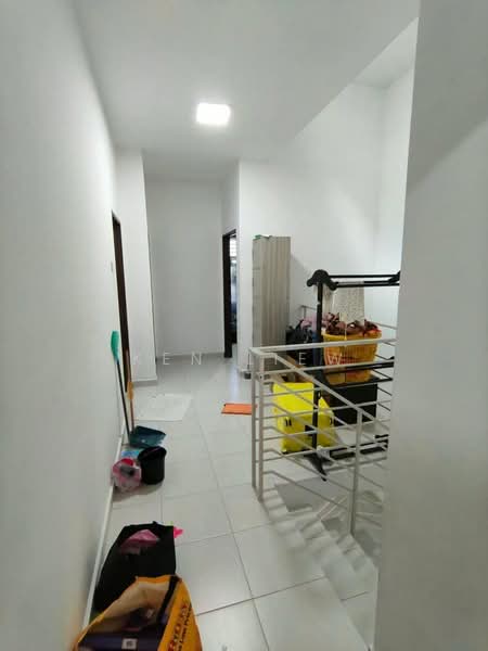 Rumah Teres 2-Tingkat untuk Dijual di Skudai (Johor) - Ken Liew - Corridor - PropertyGuru.com.my