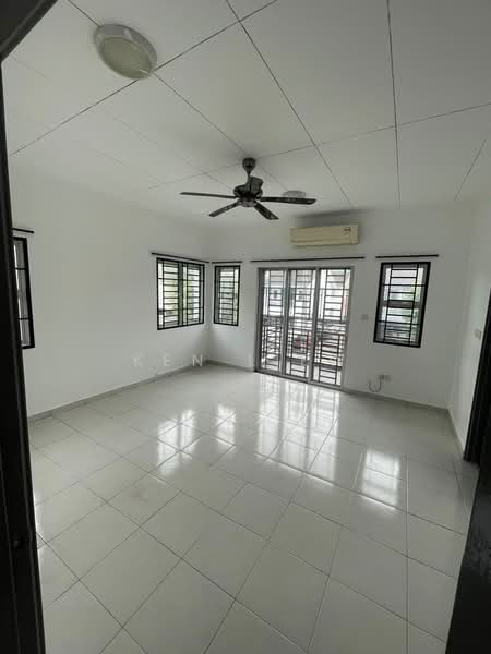 2-storey Terraced House for Sale in Nusa Bayu (Iskandar Puteri (Nusajaya)) - Ken Liew - Living Room - PropertyGuru.com.my