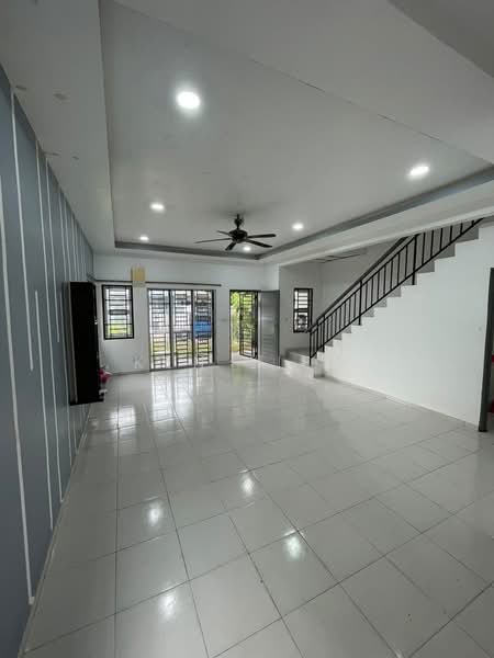 2-storey Terraced House for Sale in Nusa Bayu (Iskandar Puteri (Nusajaya)) - Ken Liew - Living Room - PropertyGuru.com.my