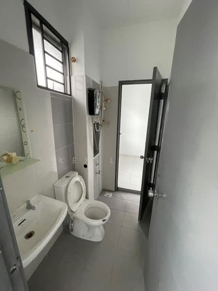 2-storey Terraced House for Sale in Nusa Bayu (Iskandar Puteri (Nusajaya)) - Ken Liew - Bathroom - PropertyGuru.com.my