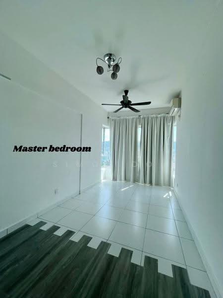 Condominium for Sale at Elit Heights @ Bayan City - Simon Ooi - Master Bedroom - PropertyGuru.com.my