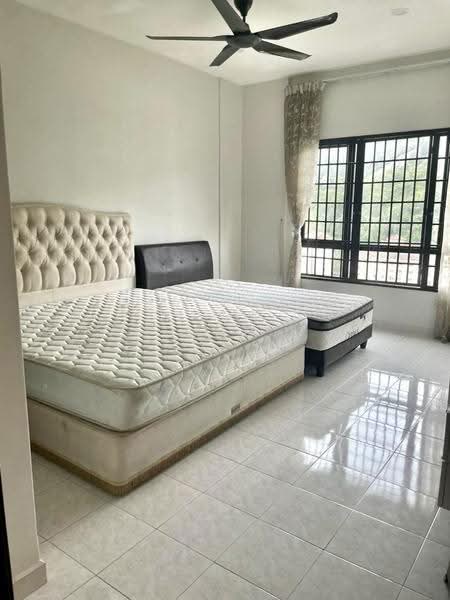 Kondominium untuk Disewa di Alpine Tower - Gan Chun Kai - Bedroom - PropertyGuru.com.my